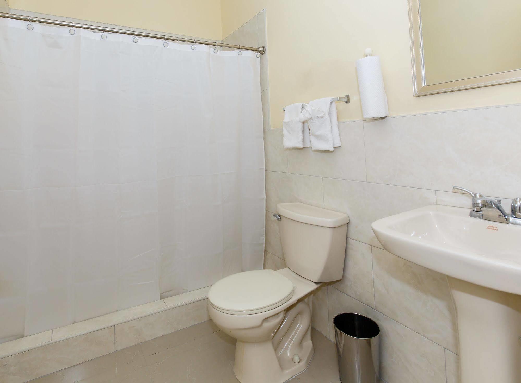Jasmine Inn Kingston Kültér fotó